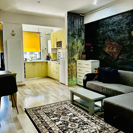 Apartment Panoramis By Eduard