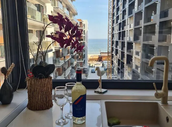 Апартаменты Panoramis By Eduard